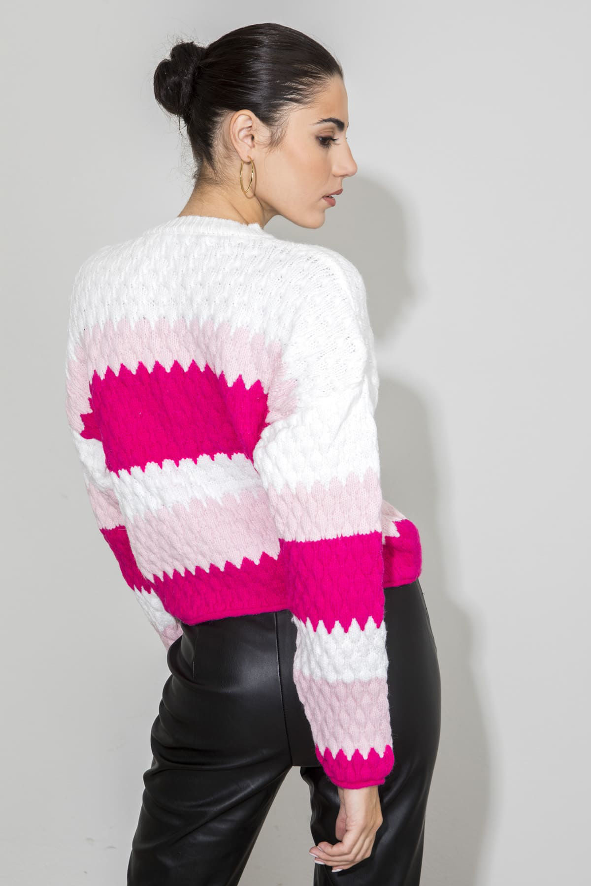 Picture of Colorful knitted blouse