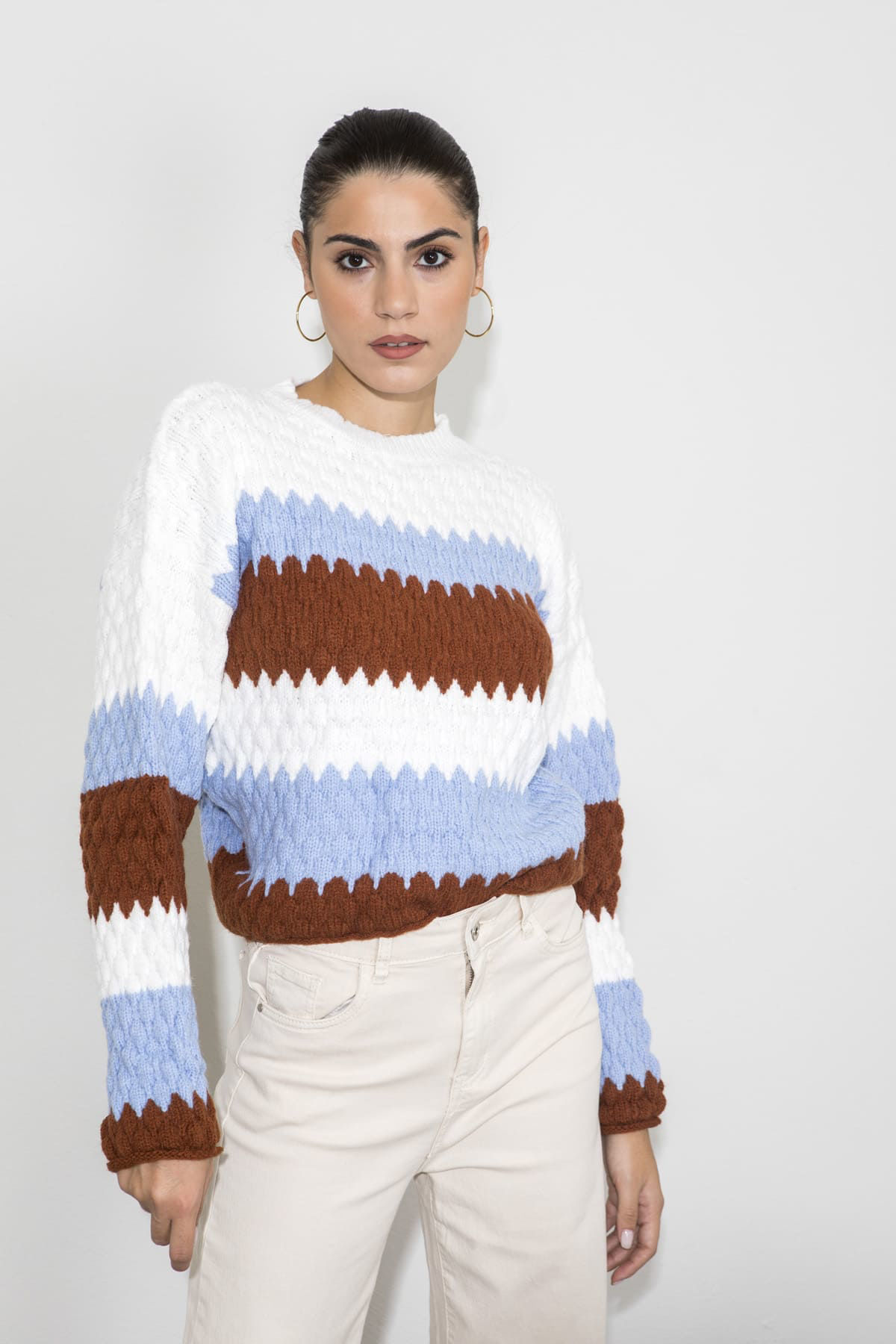 Picture of Colorful knitted blouse