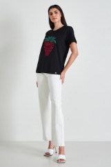 Picture of T-shirt strawberry