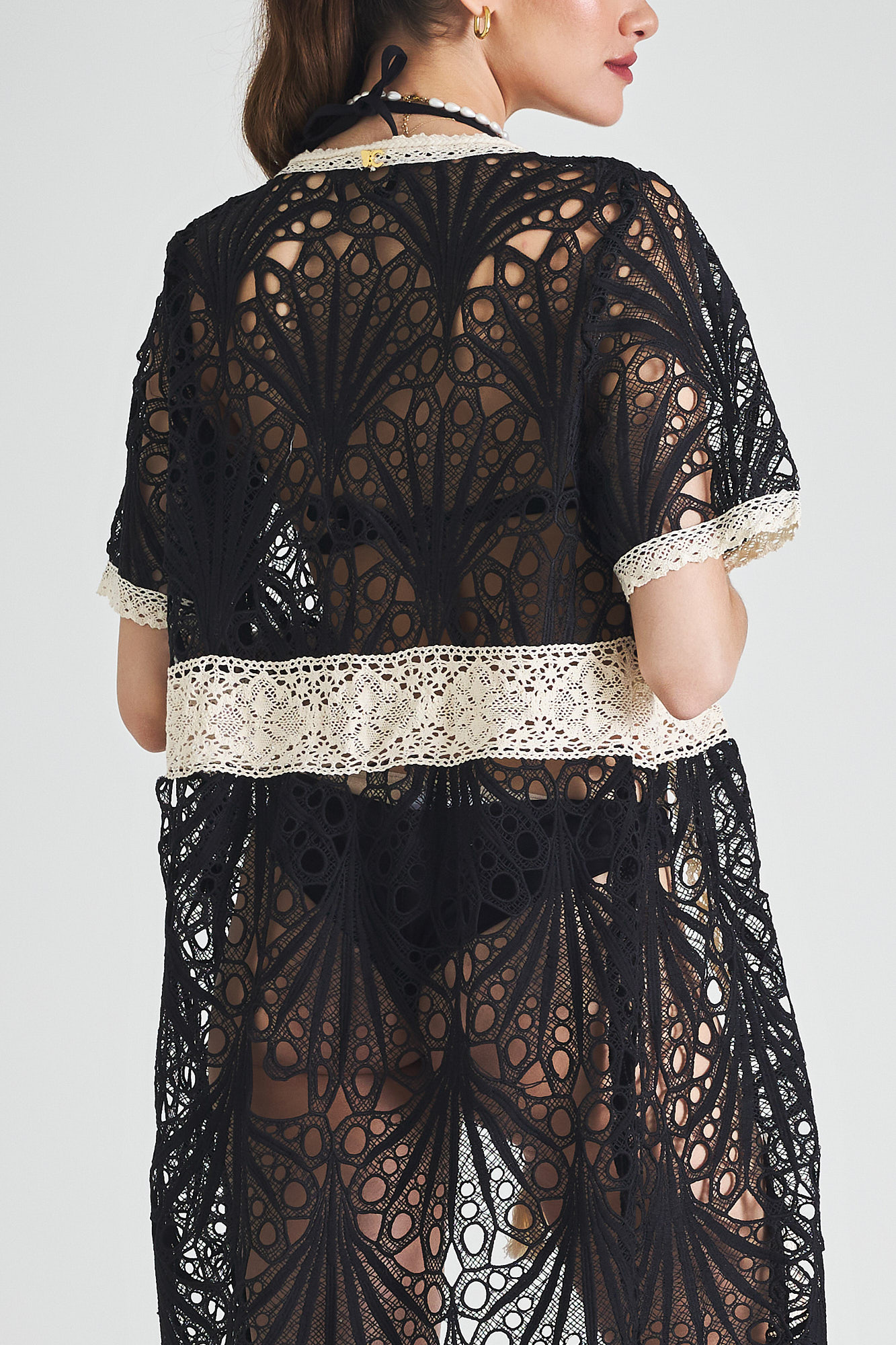 Picture of Embroidered belted kimono