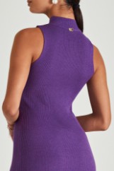 Picture of Ribbed dress with gold buttons