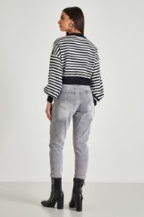 Picture of Stripped cropped sweater