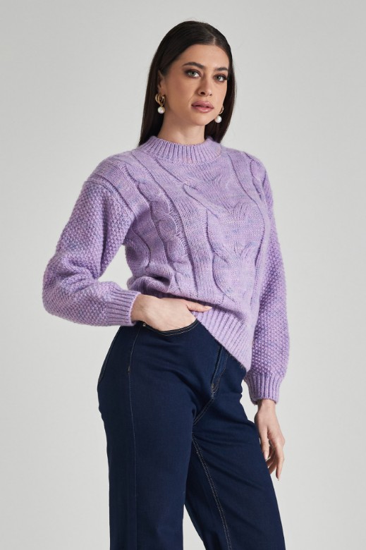 Picture of Braided sweater with colorful thread