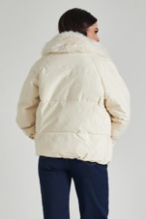 Picture of Jacket with removable fur