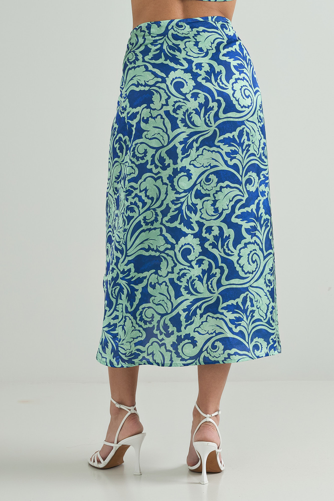 Picture of Wrap satin printed skirt