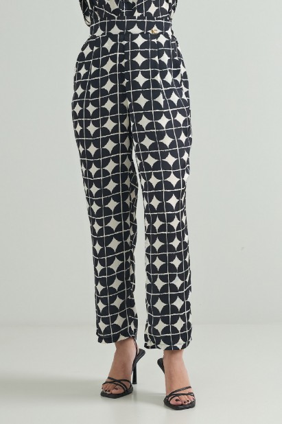 Picture of Loose printed pants