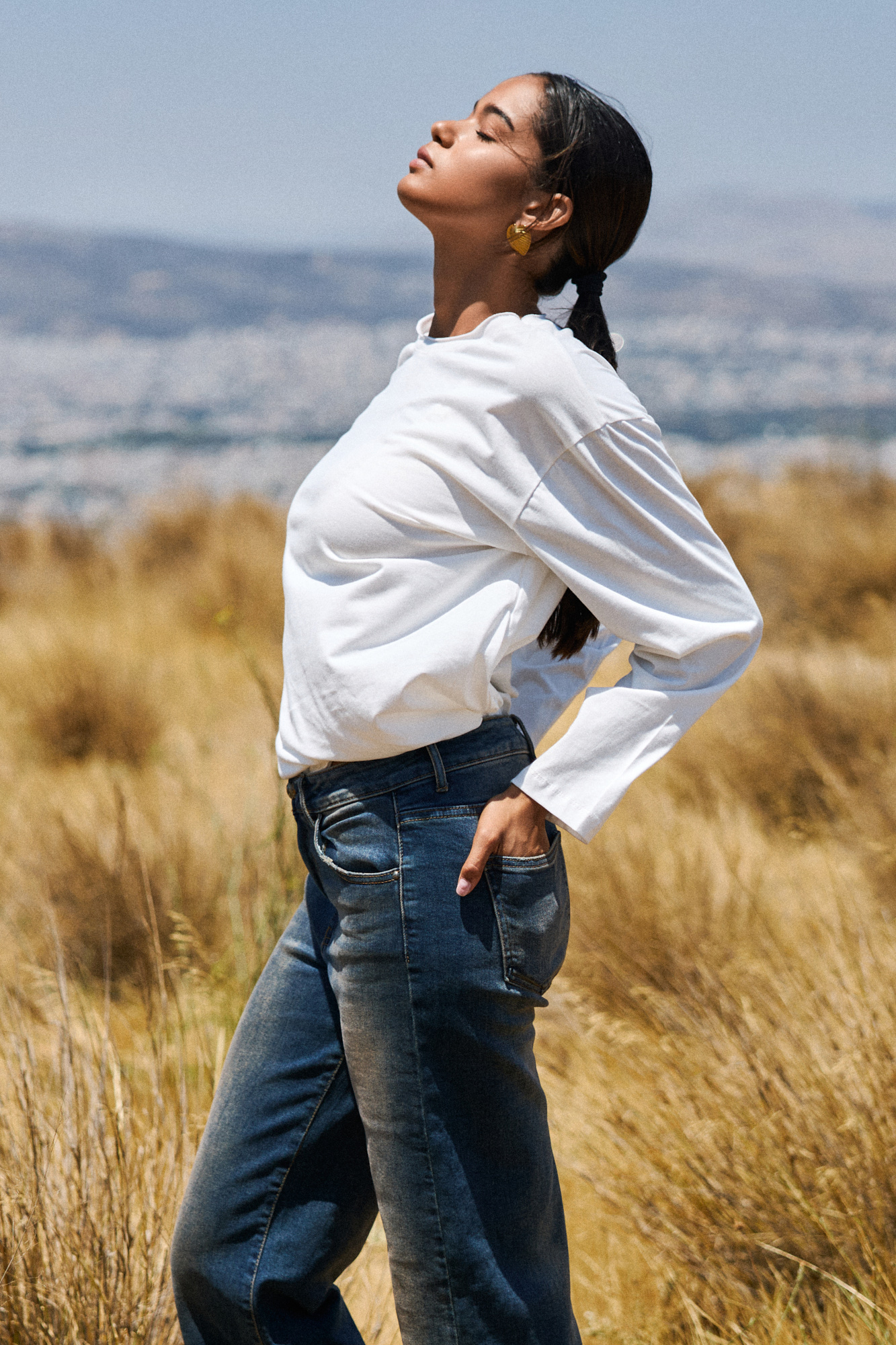 Picture of Asymmetric blouse with side slits