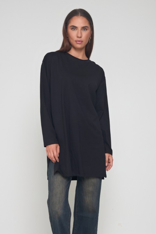 Picture of Asymmetric blouse with side slits