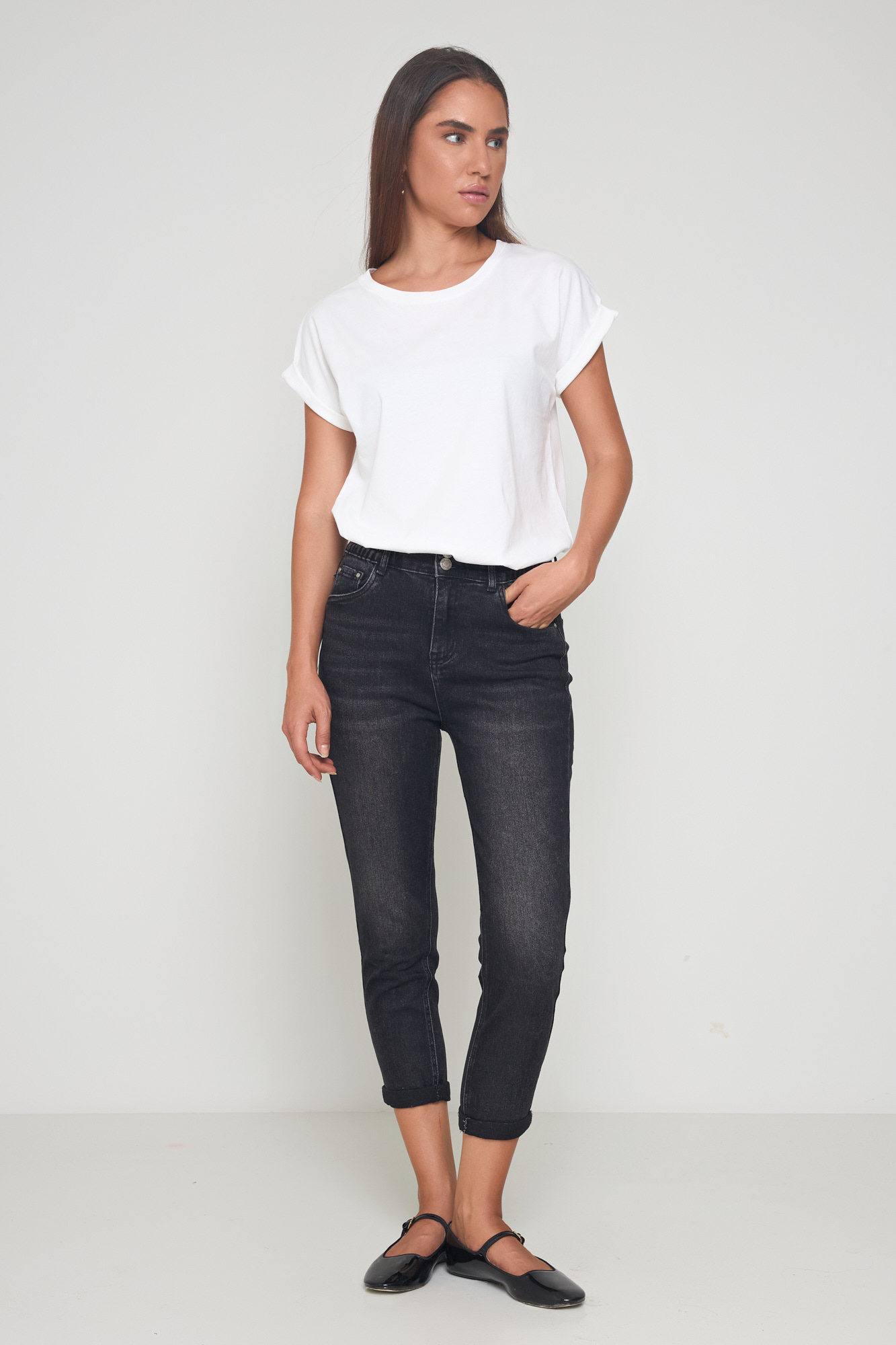 Picture of Mom fit jeans with elastic waist