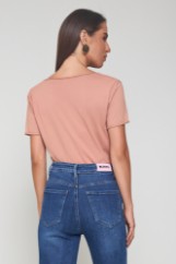 Picture of High waisted loose fit jeans