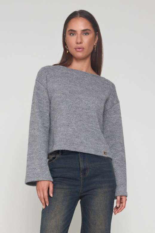 Picture of Knitted sweater with wide sleeves