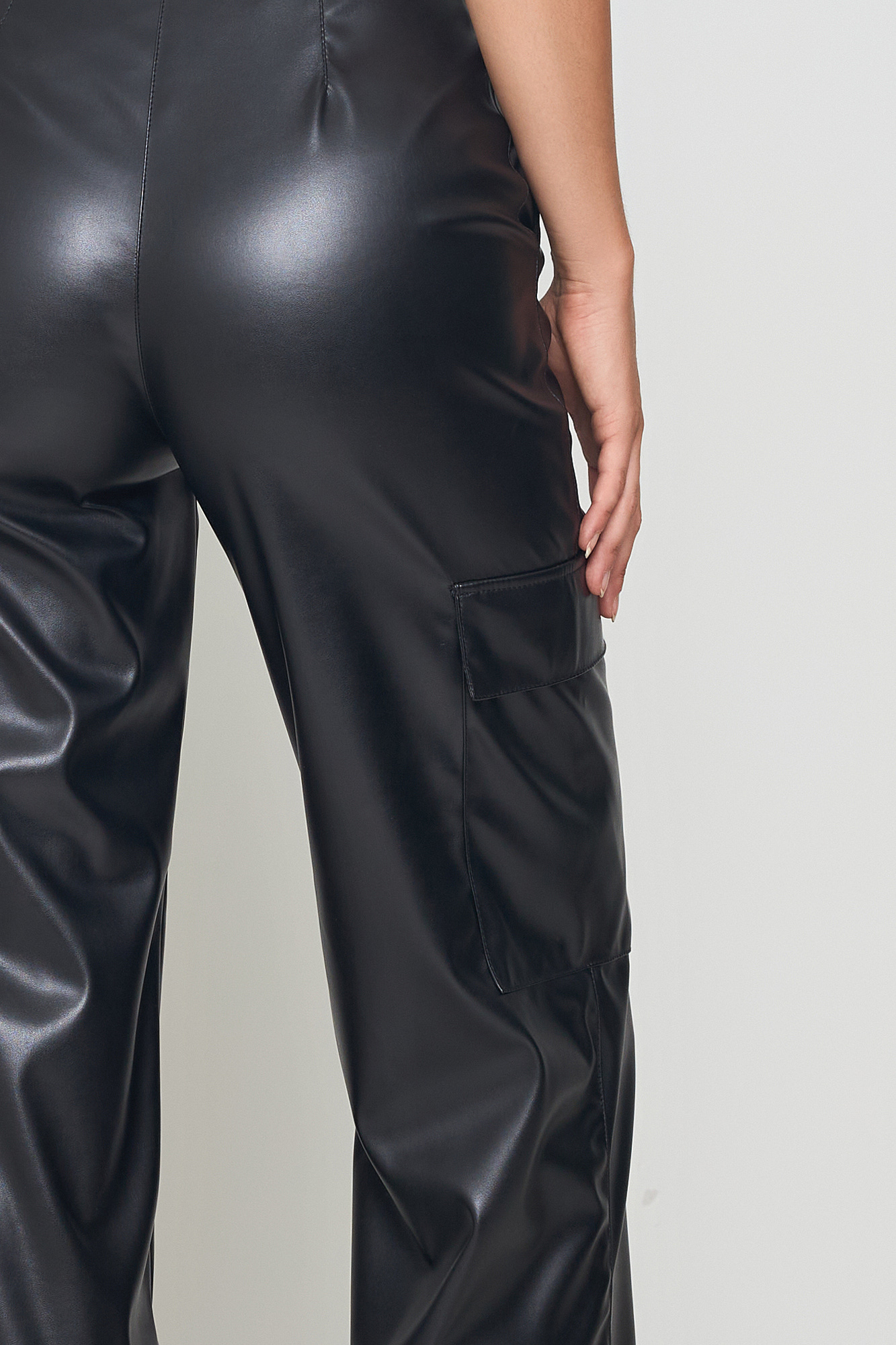 Picture of Faux leather cargo pants