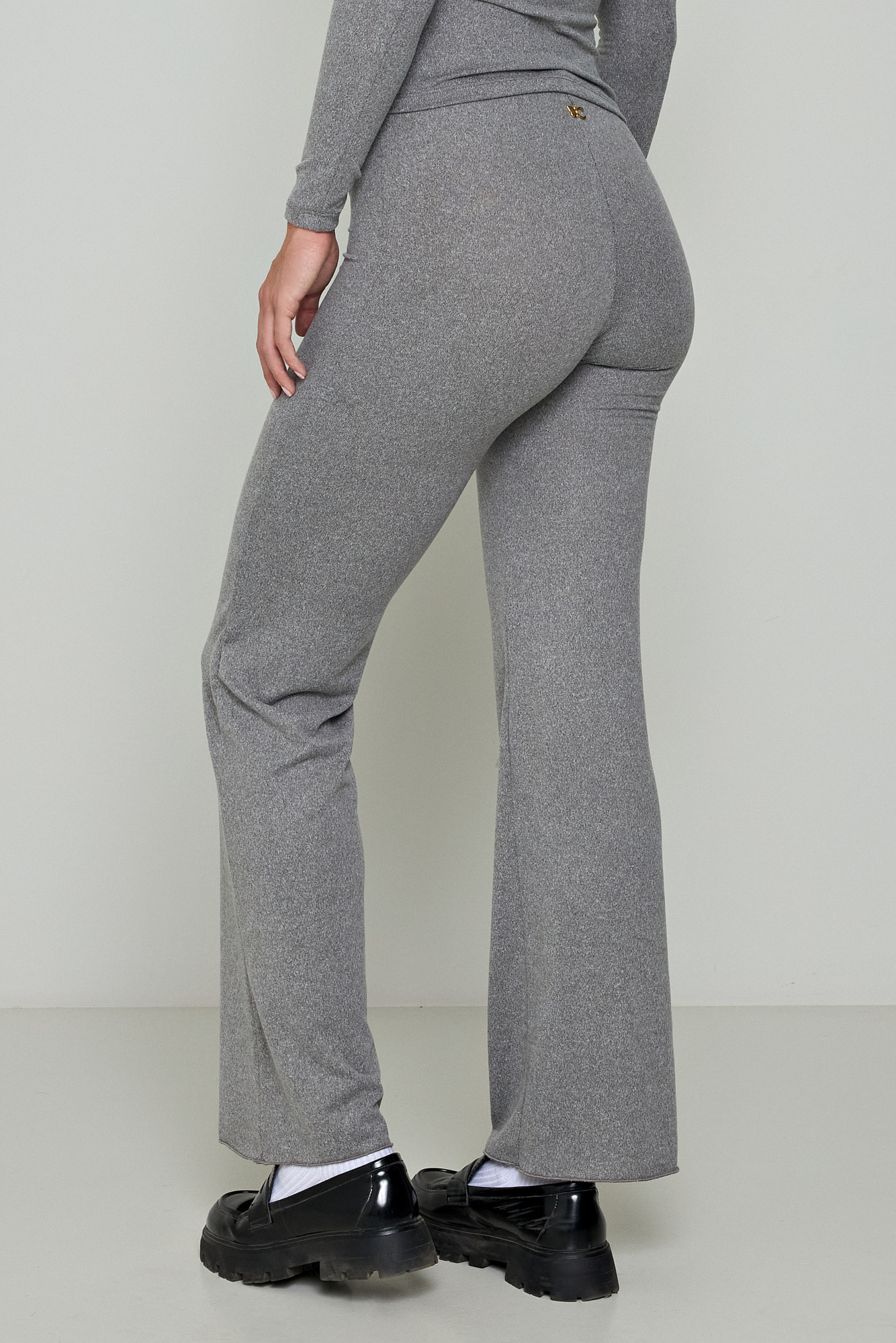 Picture of Essentials knitted trousers