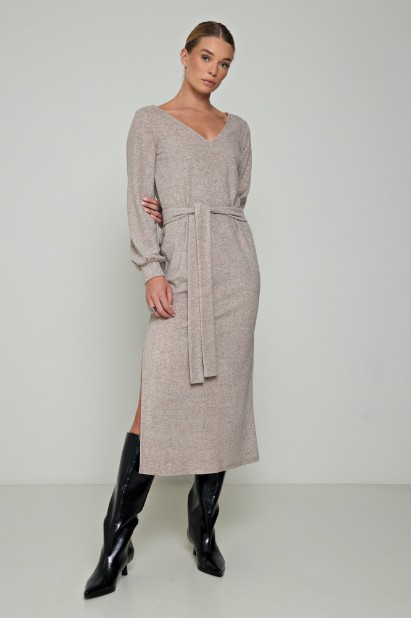 Picture of V-neck knit dress with opening