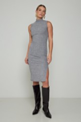 Picture of Sleeveless knitted dress with a tear