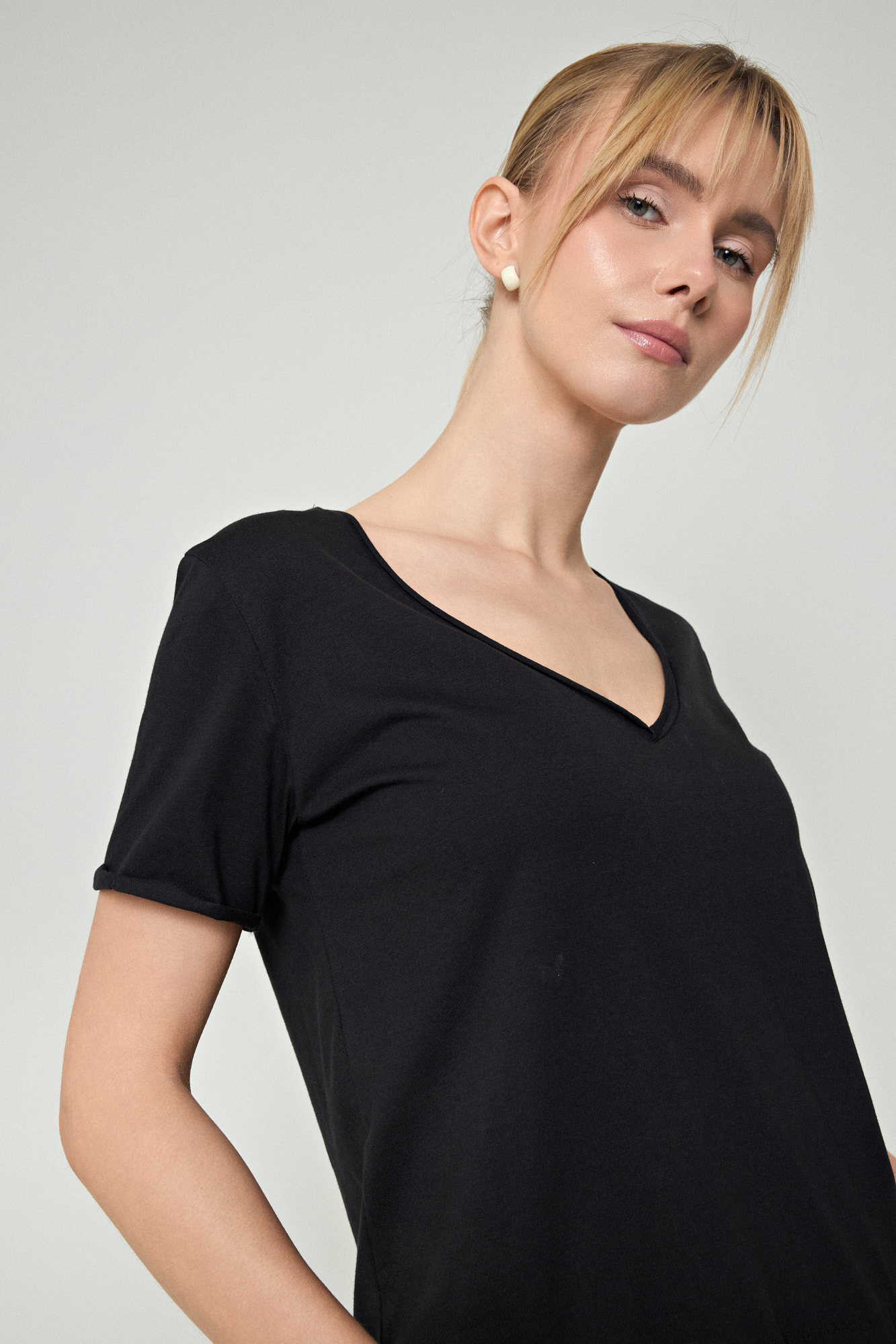 Picture of Cotton blouse with V neckline