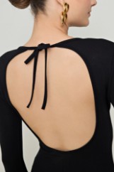 Picture of Mini backless dress with big sleeves