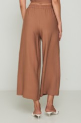 Picture of Short flared trousers with elastic