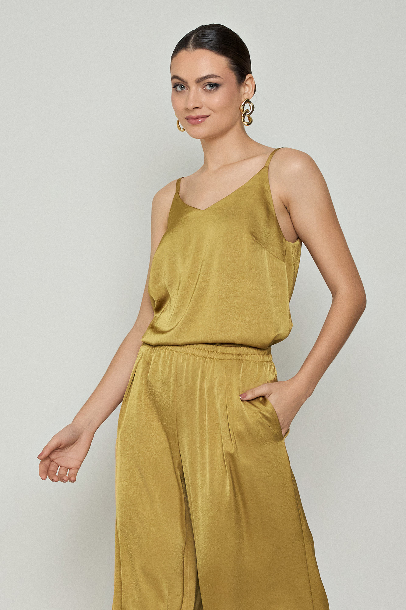 Picture of Sleeveless satin blouse